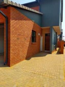 2 Bedroom Duplex in Montana