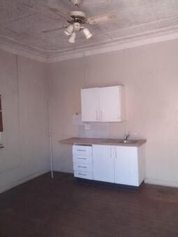 1 Bedroom Flat in Capital Park