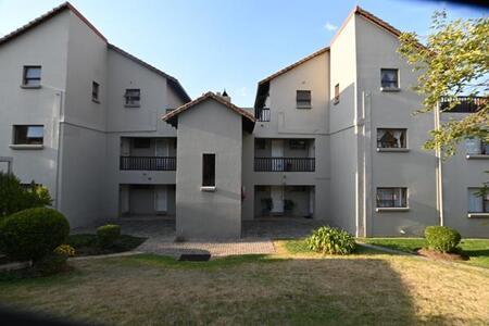 2 Bedroom Apartment in Paulshof