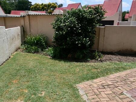 2 Bedroom Townhouse in Woodmead