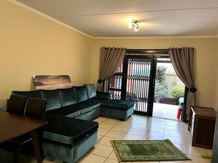 2 Bedroom Apartment in Sunninghill