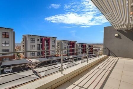 2 Bedroom Apartment in Fourways