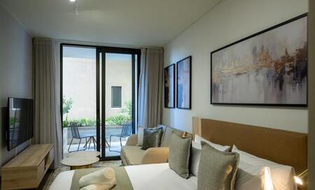 Studio apartment in Sandton Central