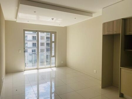 1 Bedroom Apartment in Rosebank