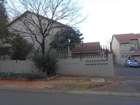 3 Bedroom Townhouse in Fairland
