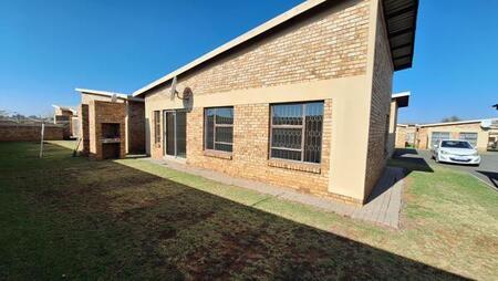 3 Bedroom Townhouse in Staalrus