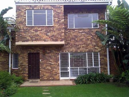 3 Bedroom Townhouse in Selcourt