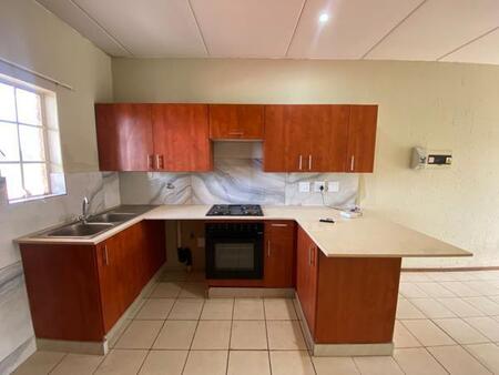 2 Bedroom Apartment in Comet