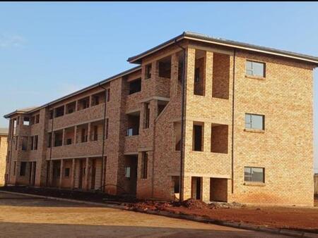2 Bedroom Apartment in Vosloorus