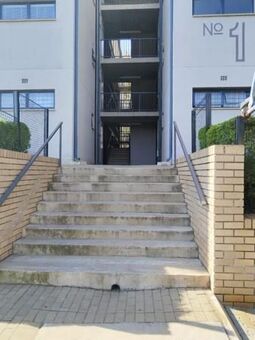 2 Bedroom Apartment in Clubview