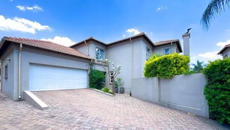 4 Bedroom Townhouse in Midstream Estate