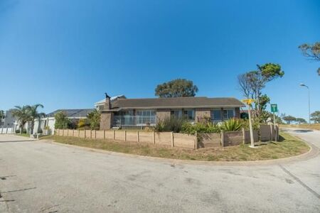 3 Bedroom House in Humerail