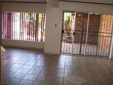 3 Bedroom Duplex in Lyttelton Manor