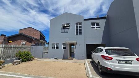 3 Bedroom House in Laaiplek