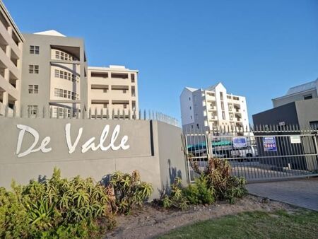 2 Bedroom Apartment in Diaz Beach