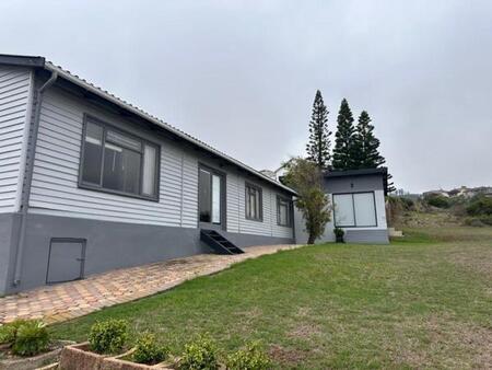 2 Bedroom House in Dana Bay