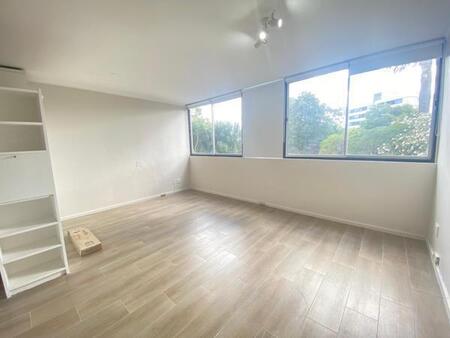 Studio Apartment in Claremont
