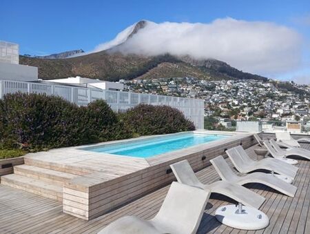 1 Bedroom Apartment in Sea Point