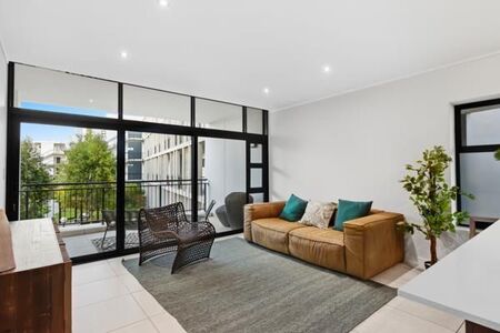 3 Bedroom Apartment in Paardevlei