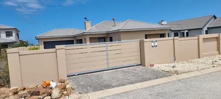 3 Bedroom House in Fountains Estate