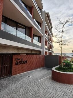 1 Bedroom Apartment in Gardens