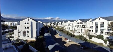 2 Bedroom Apartment in De Velde