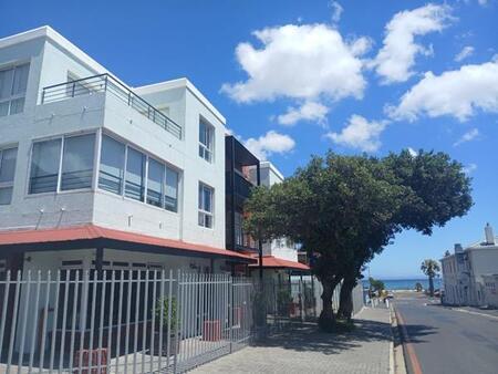 2 Bedroom Apartment in Gordons Bay Central