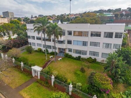 2.5 Bedroom Apartment in Essenwood