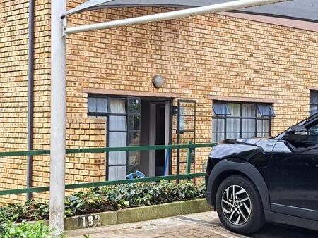 1 Bedroom Apartment in Helderkruin