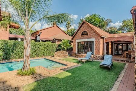 4 Bedroom House in Silver Lakes Golf Estate