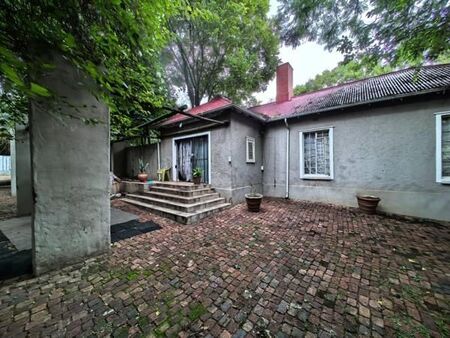 3 Bedroom House in Muckleneuk