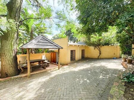 0.5 Bedroom House in Brooklyn