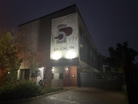 2 Bedroom Apartment in Menlo Park