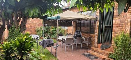 3 Bedroom Townhouse in Magalieskruin