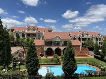 2 Bedroom Apartment in Bryanston