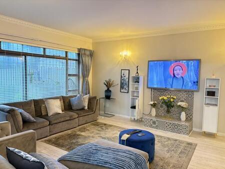 3 Bedroom Townhouse in Illovo