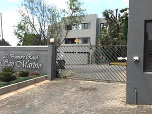 2 Bedroom Apartment in Benmore Gardens