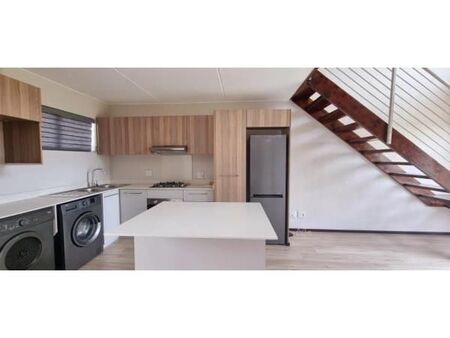 1 Bedroom Apartment in Broadacres