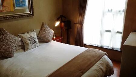 2 Bedroom House in Ferndale