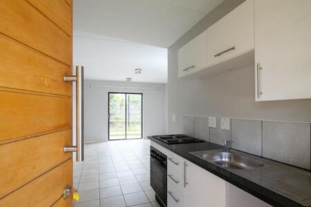 2 Bedroom House in Pomona Ah