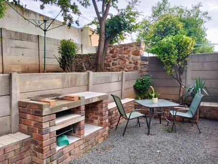 1 Bedroom Apartment in Hazeldene