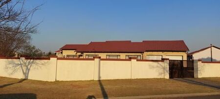 3 Bedroom House in Leondale