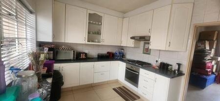 3 Bedroom House in Wychwood
