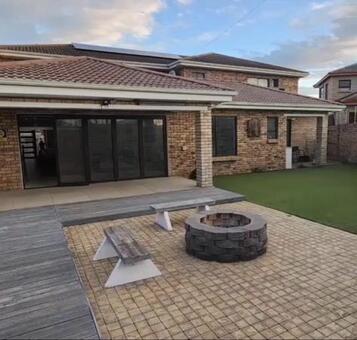 3 Bedroom House in Bluewater Bay