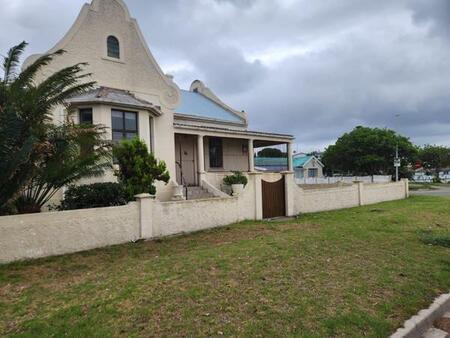 2 Bedroom House in Swartkops