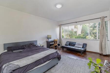 3 Bedroom Apartment in Newlands