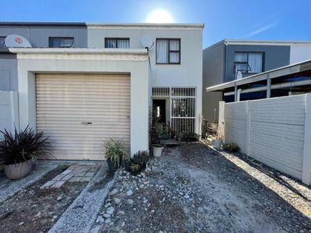 3 Bedroom House in Summer Greens