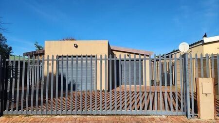 2 Bedroom House in Windsor Park