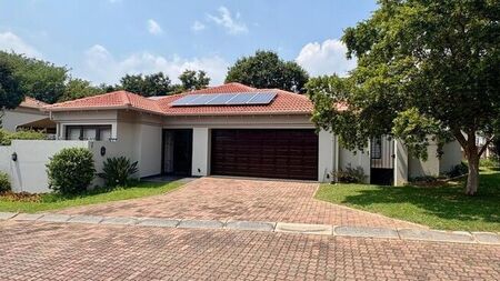 3 Bedroom cluster to rent in Edenburg, Sandton