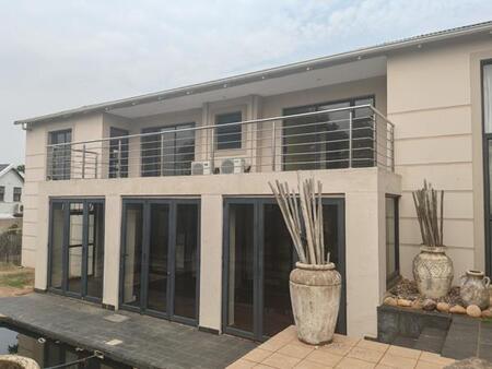 5 Bedroom House in Umhlanga Ridge